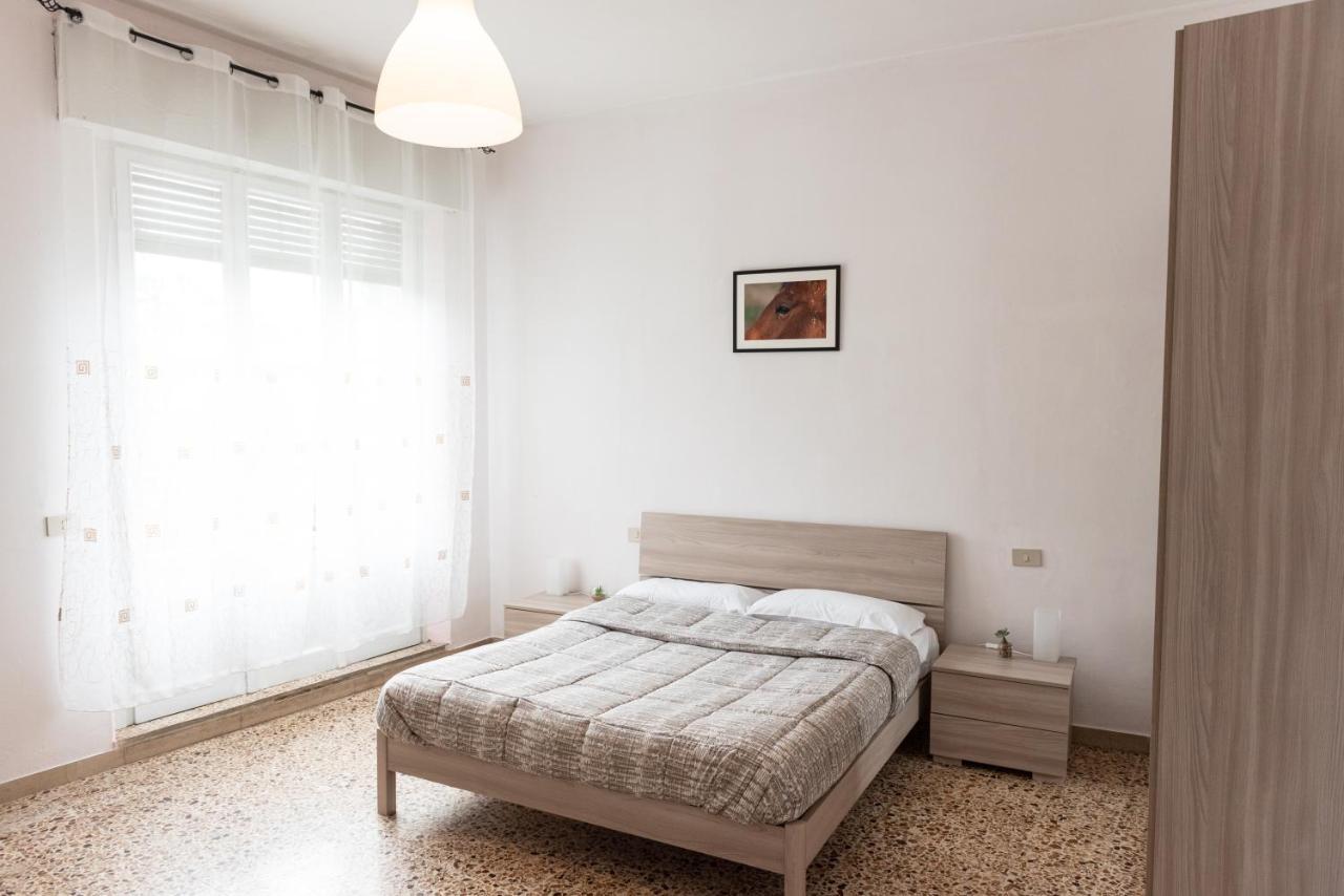 Poggio Del Sole Guest House アレッツォ エクステリア 写真