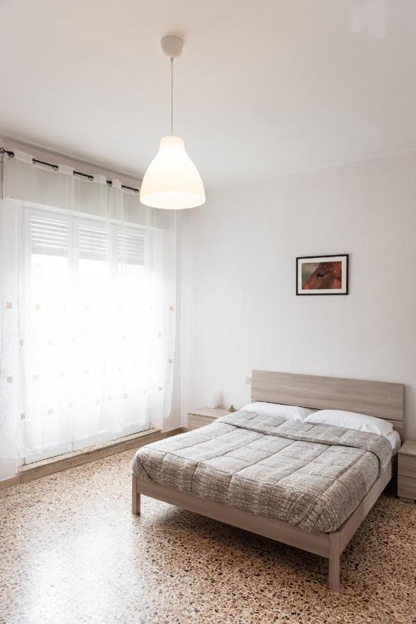 Poggio Del Sole Guest House アレッツォ エクステリア 写真